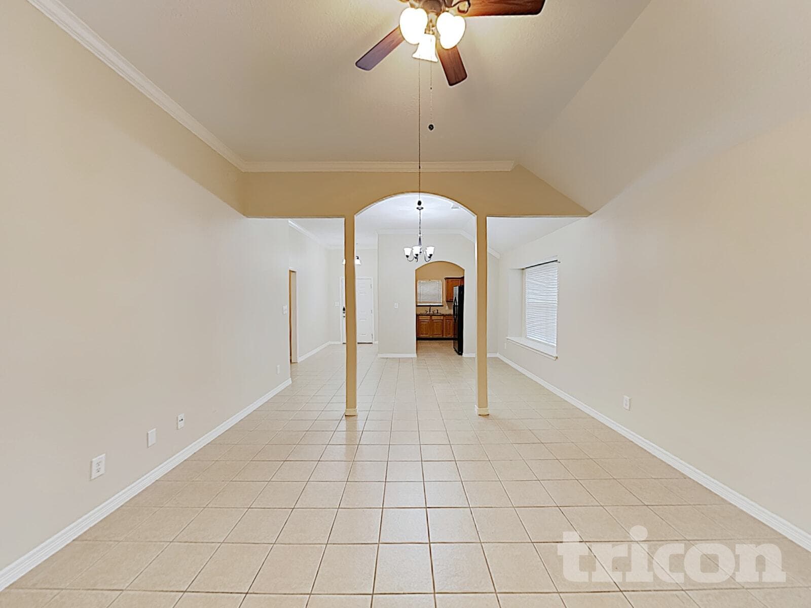 Building Photo - 1414 Ashway St