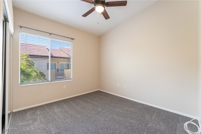 Building Photo - 3325 Cactus Shadow St