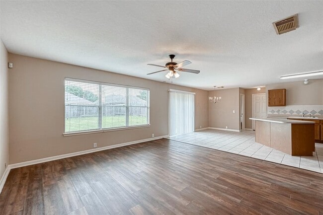Building Photo - 11918 Solon Springs Dr
