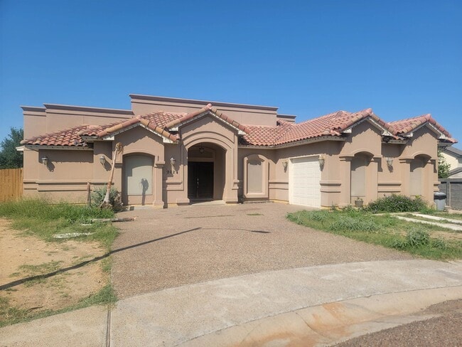 Primary Photo - 2024 Durango Ave