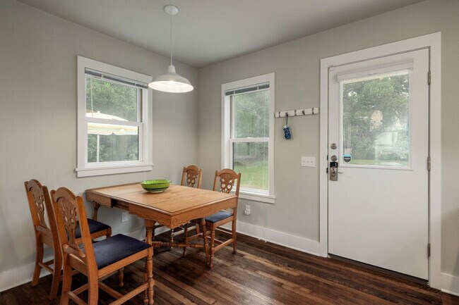 Building Photo - 810 Ethel St