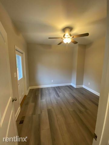 Building Photo - 3 br, 2 bath House - 131 S Van Gilder Pl