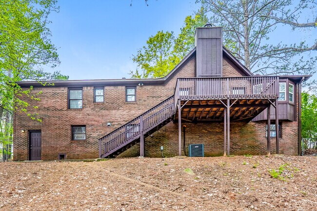 Building Photo - 2790 Stevens Creek Rd