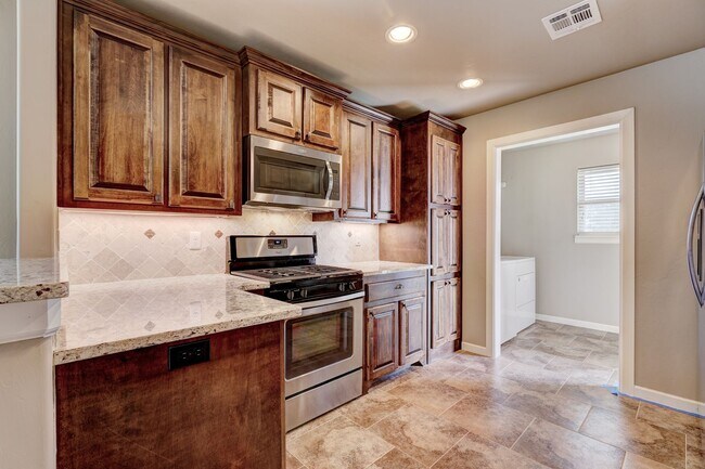 Building Photo - 8800 SW 55th St