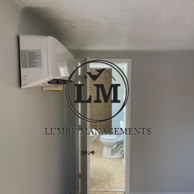 Building Photo - 2649 William Allen Rd