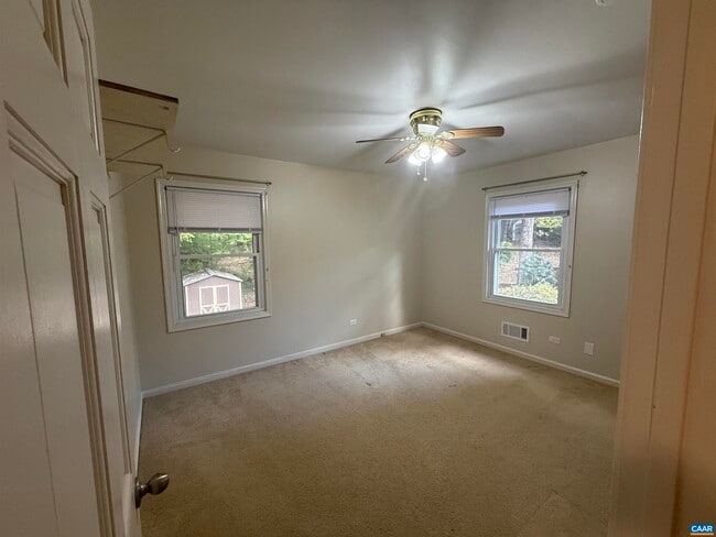 Building Photo - 705 Highland Ave