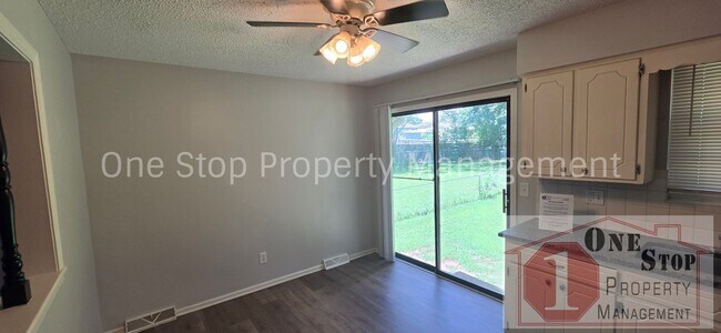 Building Photo - 16618 E 3 Terrace N