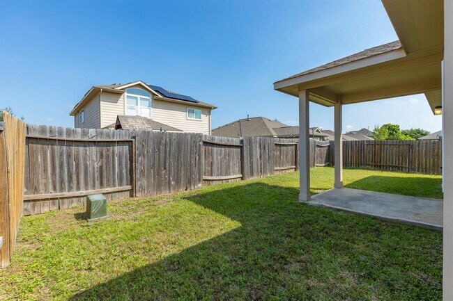 Building Photo - 10903 Woodwind Shadows Dr