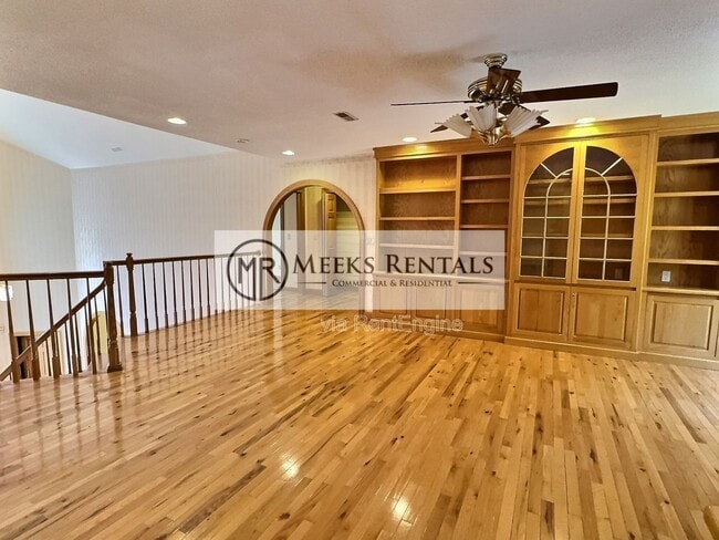 Building Photo - 30 Bridlewood Rd