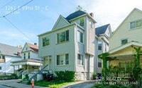 Building Photo - 1261 E 99th St