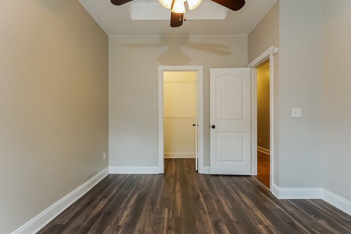 Building Photo - 5509 Timber Leaf Trail