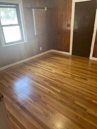 Building Photo - 276 Weston St