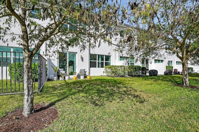 Building Photo - 4790 Navali Dr