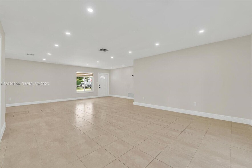 Building Photo - 13231 SW 86th St