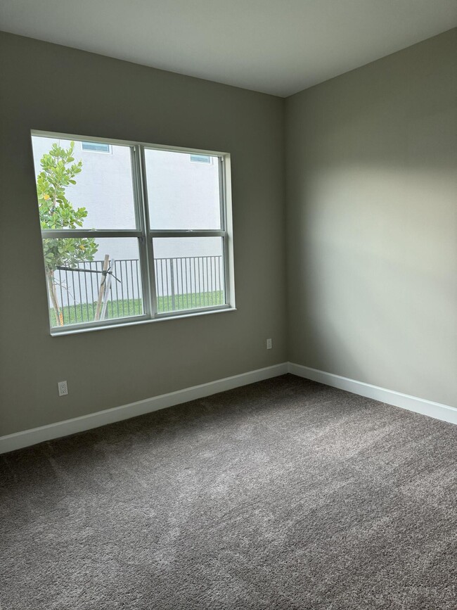 Building Photo - 15145 Goldspar Ct