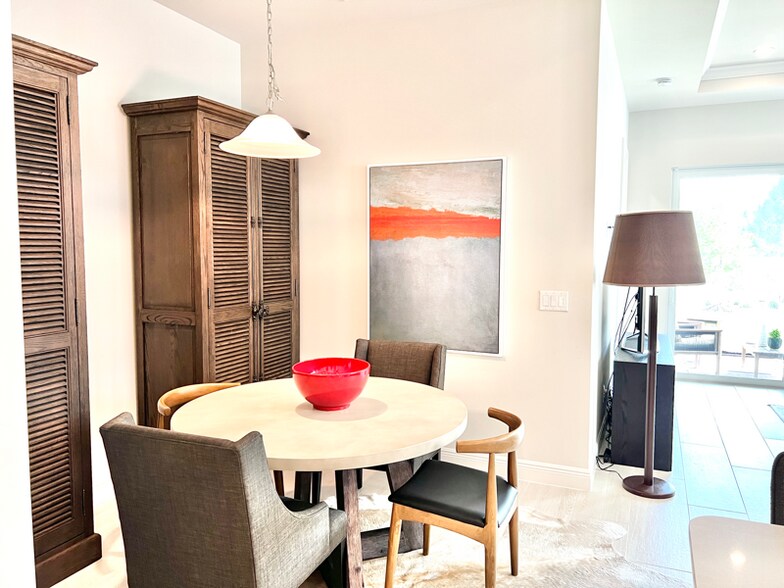 Building Photo - 9134 Cayman Dr