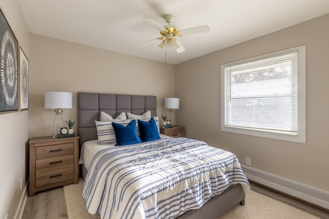 Building Photo - The Jefferson | 2-Bedroom with Balcony