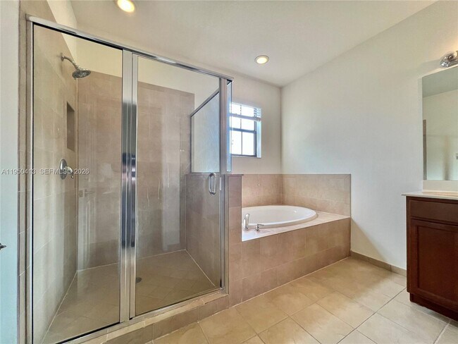 Building Photo - 15153 SW 117th Terrace