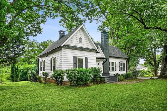 Building Photo - 5383 Tilly Mill Rd