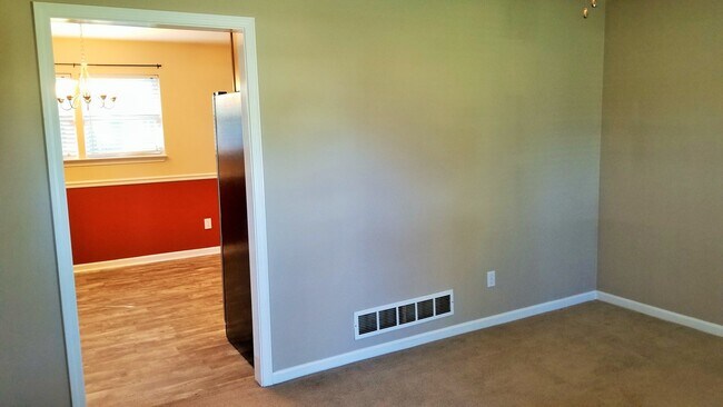 Building Photo - YOU CAN STOP YOUR SEARCH! Lyndon Rental with 3 Bedrooms, 2 Full Baths, Cape Cod Dollhouse, FOR RENT!