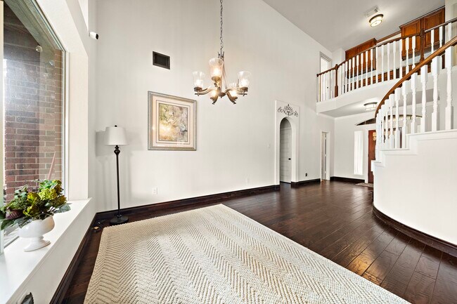 Building Photo - 22634 Cascade Springs Dr
