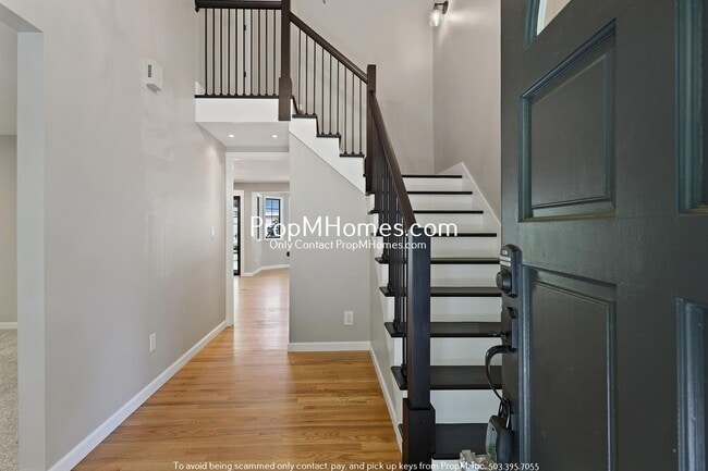 Building Photo - Updated Three Bedroom Home in Tigard!