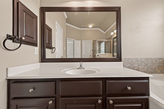 Building Photo - 4702 Autumn Orchard Ln