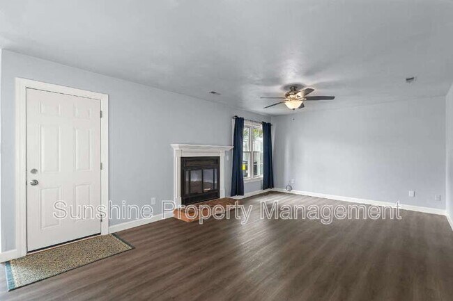 Building Photo - 3599 Marvell Rd