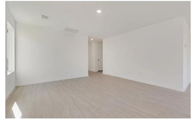 Building Photo - 613 Holleman Dr