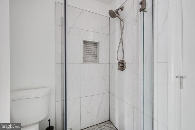 Building Photo - 12209 Fairfield House Dr