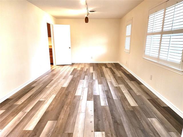 Building Photo - 1401 E Sherman Dr