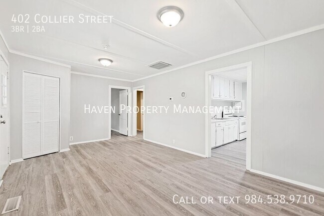 Building Photo - 402 Collier St