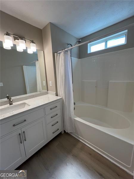 Building Photo - 2717 Lake Park Ridge W