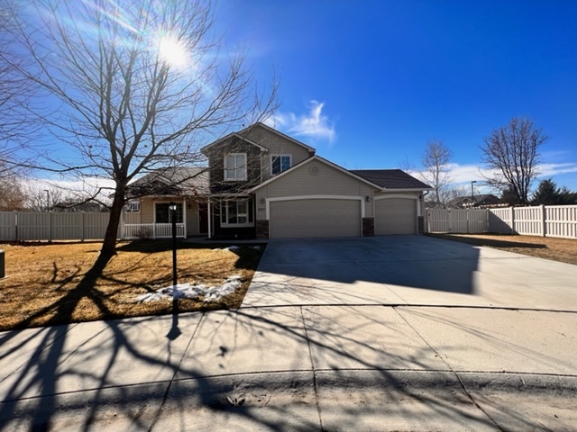 Primary Photo - 2225 W Steely Ct