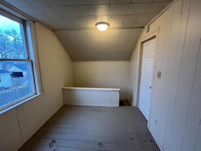Building Photo - 3 Bed 1 Bath Single Family Home in Wausau