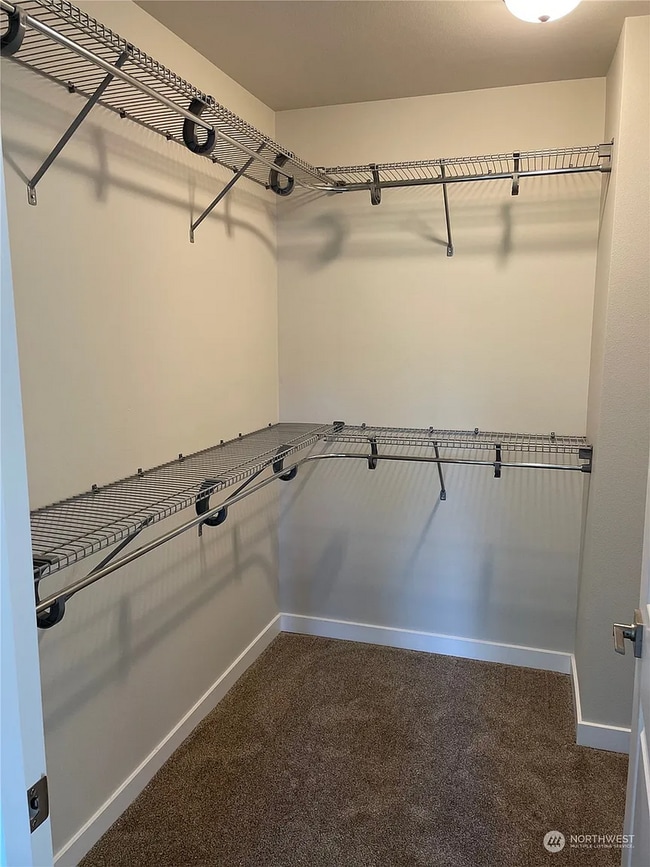 Building Photo - NIce Bremerton Townhouse