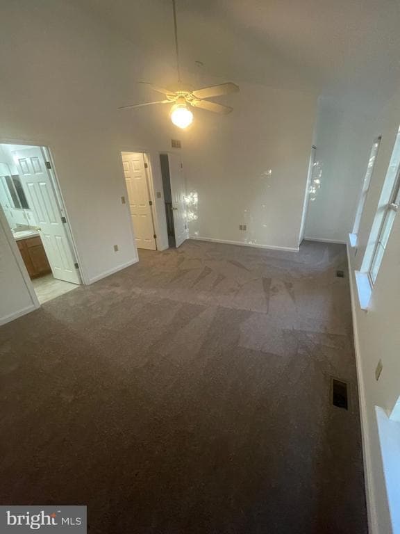 Building Photo - 363 Stonehedge Ln