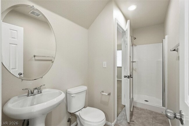 Building Photo - 8160 Royal Arches St