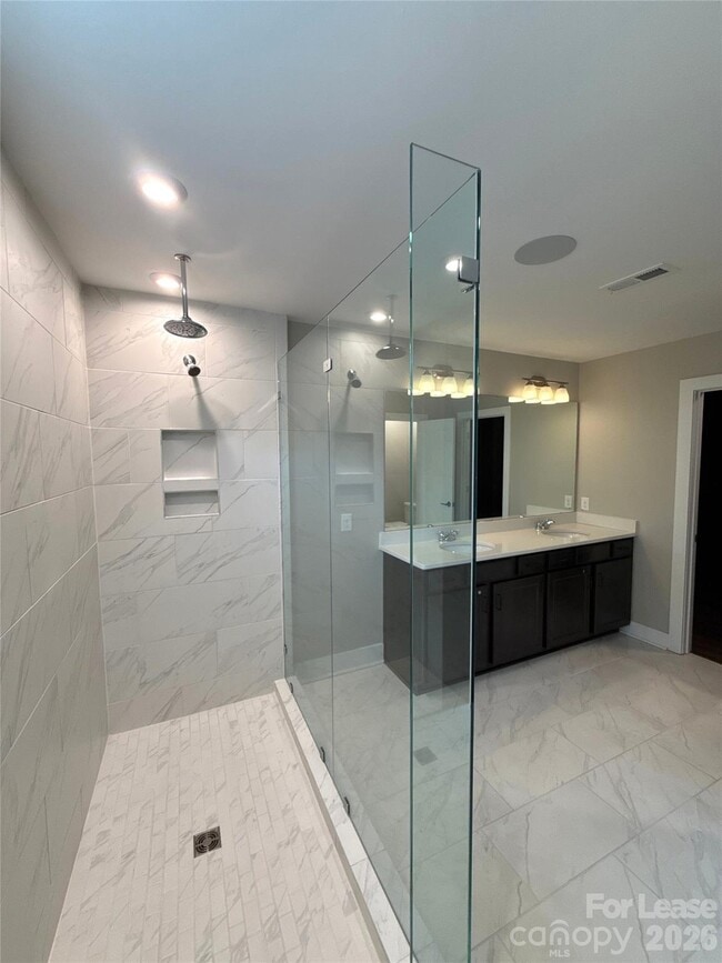 Building Photo - 17023 Soho Dr