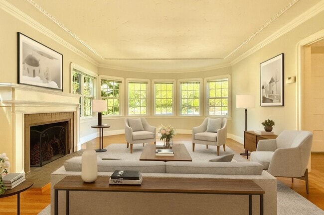 Building Photo - Upper Rockridge 3 Bedroom Home