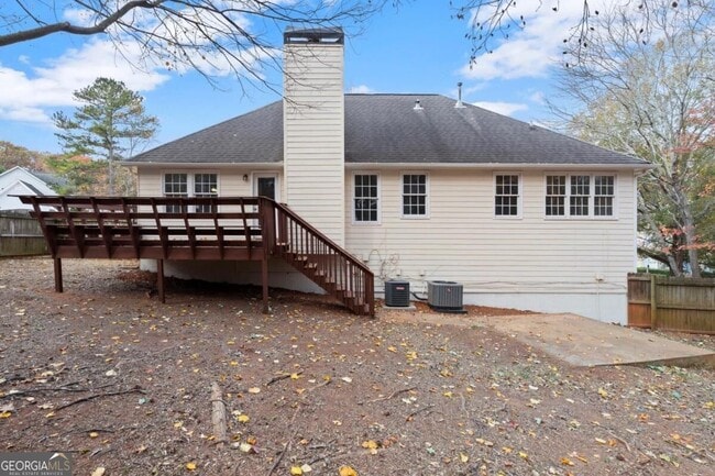 Building Photo - 16 Valleyside Dr