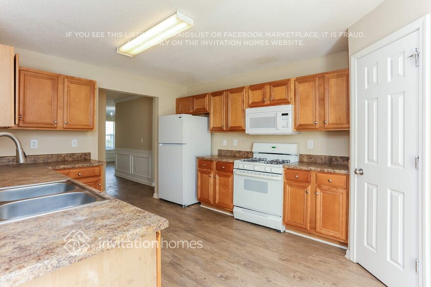 Building Photo - 2785 Elkmont Ridge SW