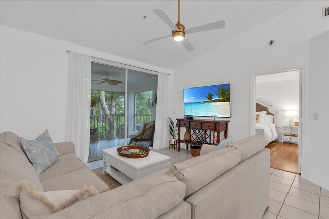 Building Photo - ***ANNUAL UNFURNISHED***NOW AVAILABLE***NO...