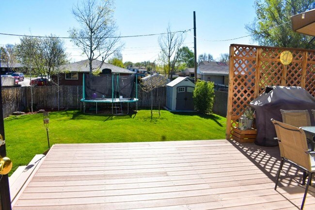 Building Photo - 14 Pierce St.