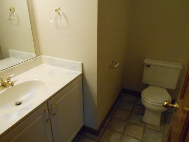 Building Photo - 210 Windward Ct