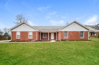 Building Photo - 207 Sweet Bay Ct