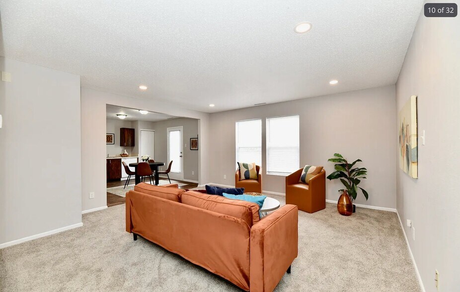 Building Photo - 8030 Cork Bend Ln