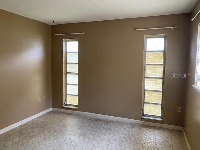 Building Photo - 12 Spring Loop