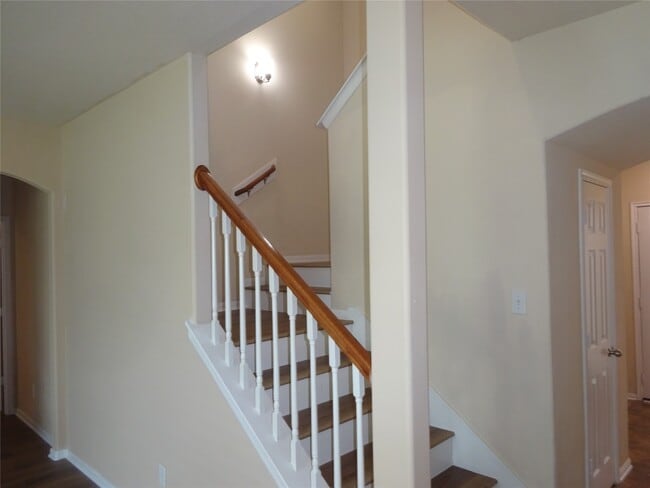 Building Photo - 4938 Yearling Ridge Ct