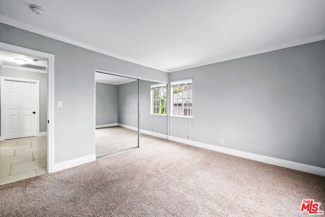 Building Photo - 11419 Sunshine Terrace